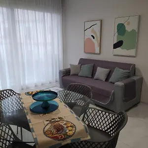 Lukos House In Center With Pool By Holidays Holiday home